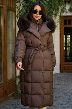 Модный пуховик Vivilona зима 2025-2026 коричневый