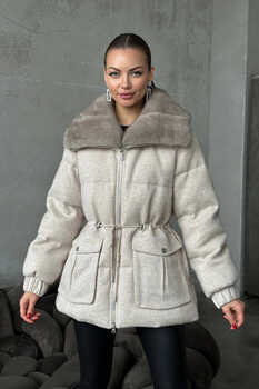 Теплая женская куртка парка с мехом зима 2025-2026