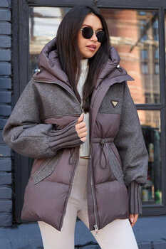 Комбинированный женский пуховик из шерсти винного цвета
