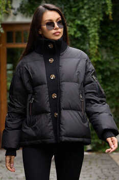 Короткий демисезонный пуховик Pang Million с вязанным ветрозащитным клапаном